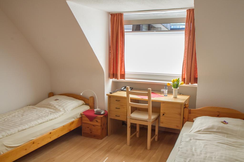 Hotel Lindenhof Essen Zimmer foto